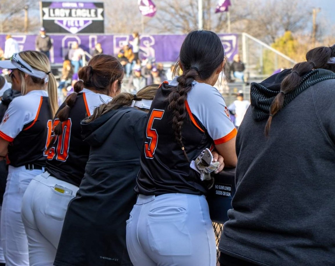 Softball 🍑 #X7BFRny1