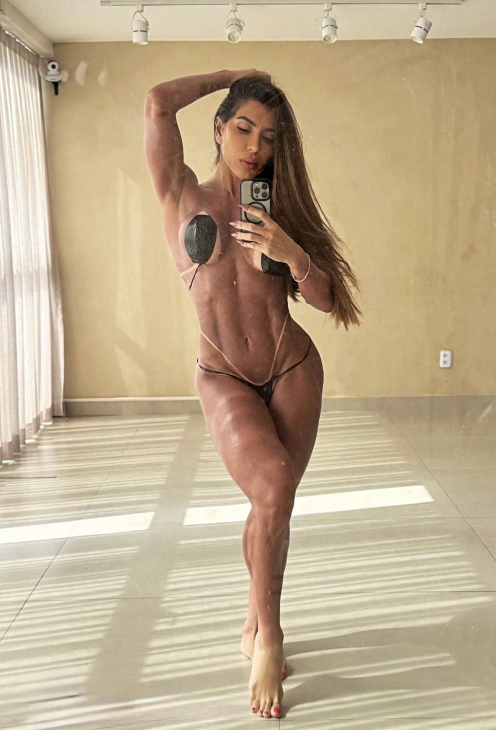 Andrea de Andrade 🇧🇷 #hZdUhlu5