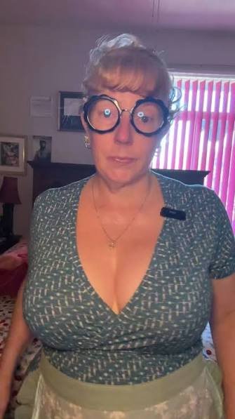 Conservative White BBW Yoga Gilf Babe #TWFAGmeR