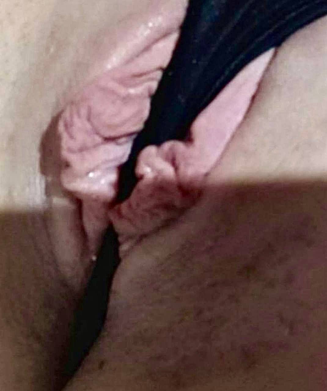 Dirty UK slag exposed #OtHU5228